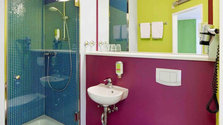 Ibis Styles Duesseldorf-Neuss Room