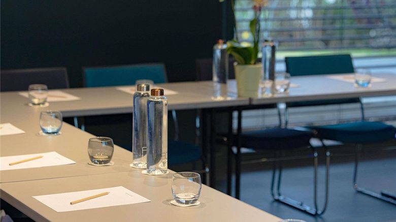 <b>Mercure Orleans Centre Hotel Meeting</b>. Images powered by <a href="https://iceportal.shijigroup.com/" title="IcePortal" target="_blank">IcePortal</a>.