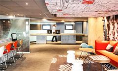 Ibis Suite Place de la Comedie