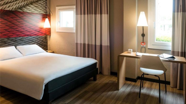 <b>Ibis Hotel Bourg-en-Bresse Exterior</b>. Images powered by <a href="https://iceportal.shijigroup.com/" title="IcePortal" target="_blank">IcePortal</a>.