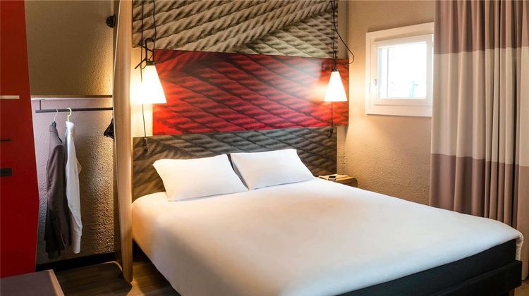 Ibis Hotel Bourg-en-Bresse Room