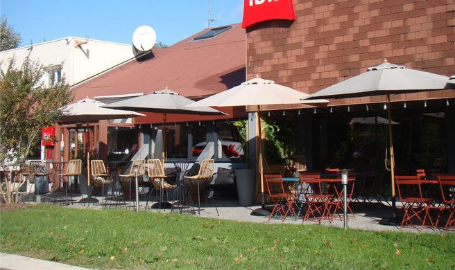 Ibis Hotel Bourg-en-Bresse Exterior