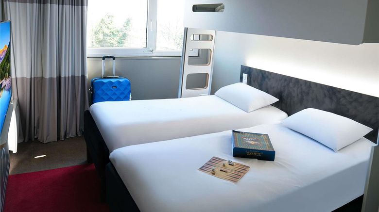 <b>Ibis Caen Porte D'Angleterre Room</b>. Images powered by <a href="https://iceportal.shijigroup.com/" title="IcePortal" target="_blank">IcePortal</a>.