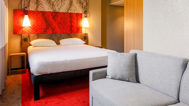 <b>ibis Carcassonne East La Cite Room</b>. Images powered by <a href="https://iceportal.shijigroup.com/" title="IcePortal" target="_blank">IcePortal</a>.