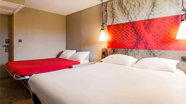 <b>ibis Carcassonne East La Cite Room</b>. Images powered by <a href="https://iceportal.shijigroup.com/" title="IcePortal" target="_blank">IcePortal</a>.