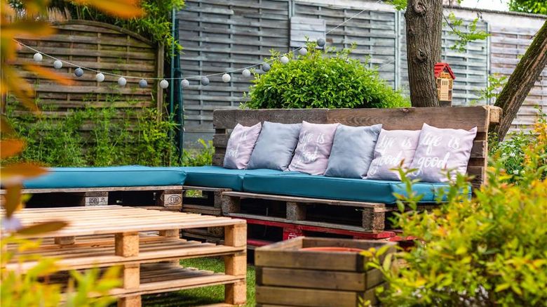 <b>Hotel Ibis Chalon sur Saone Nord Exterior</b>. Images powered by <a href="https://iceportal.shijigroup.com/" title="IcePortal" target="_blank">IcePortal</a>.