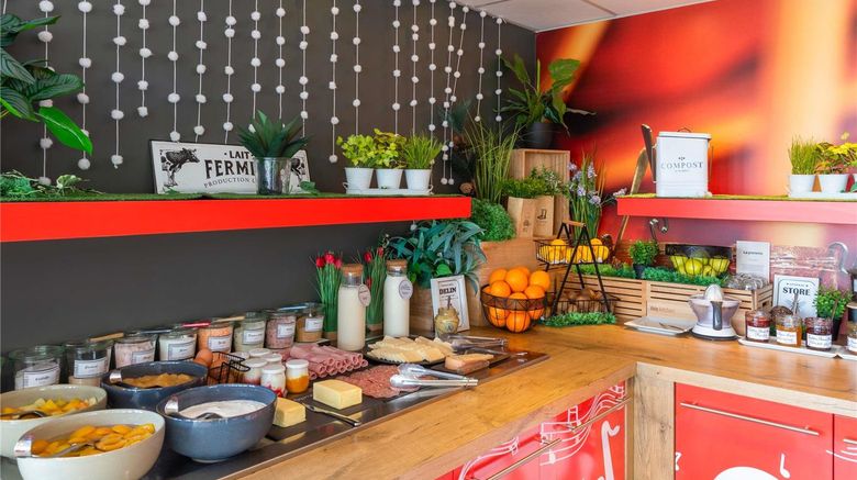 <b>Hotel Ibis Chalon sur Saone Nord Restaurant</b>. Images powered by <a href="https://iceportal.shijigroup.com/" title="IcePortal" target="_blank">IcePortal</a>.