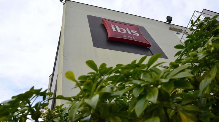 Ibis Hotel Chambery Exterior