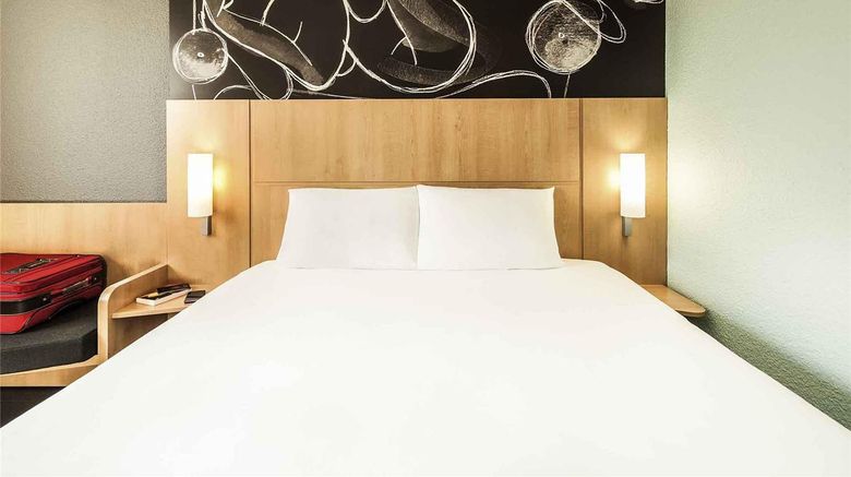 <b>Ibis Hotel Chatellerault Room</b>. Images powered by <a href="https://iceportal.shijigroup.com/" title="IcePortal" target="_blank">IcePortal</a>.