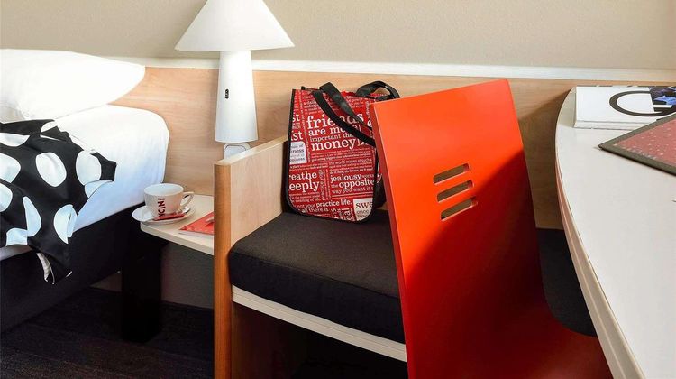 Hotel Ibis Dieppe Val Druel Exterior
