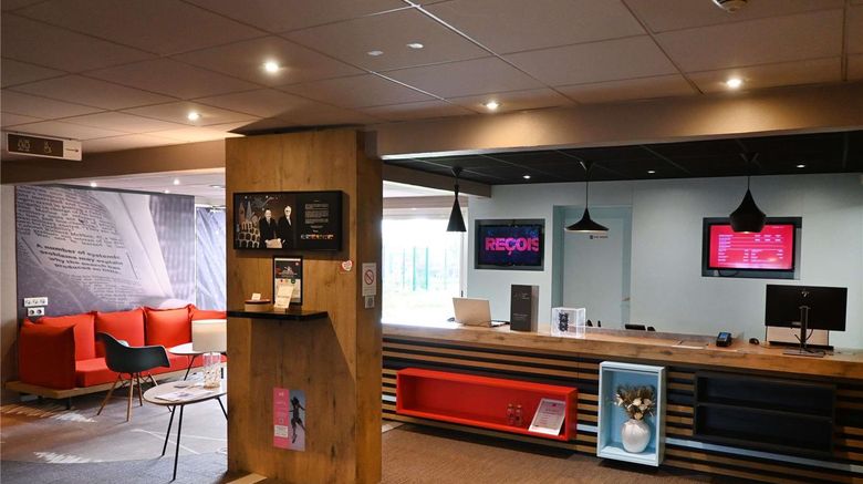 <b>Ibis Laval Le Relais D'Armor Exterior</b>. Images powered by <a href="https://iceportal.shijigroup.com/" title="IcePortal" target="_blank">IcePortal</a>.