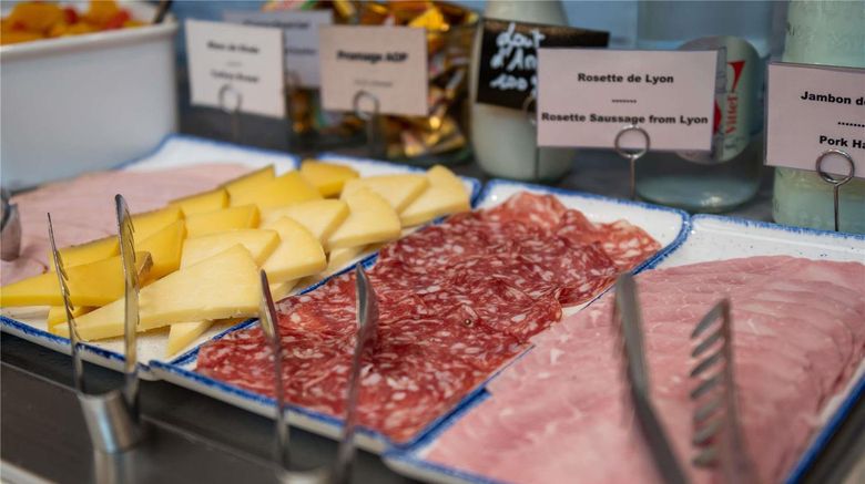 <b>Ibis Lyon Est Bron Restaurant</b>. Images powered by <a href="https://iceportal.shijigroup.com/" title="IcePortal" target="_blank">IcePortal</a>.