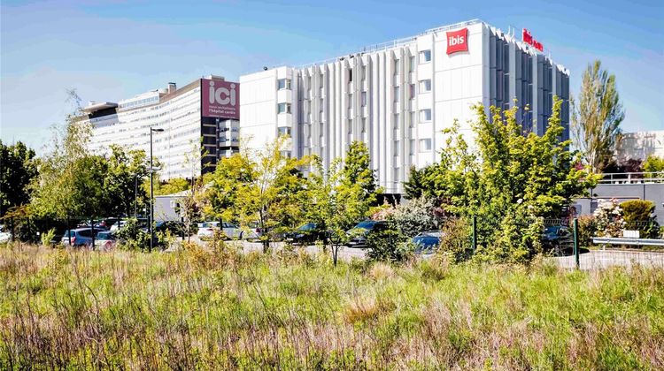 Ibis Lyon Est Bron Other