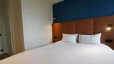 Ibis Lyon Est Bron Room