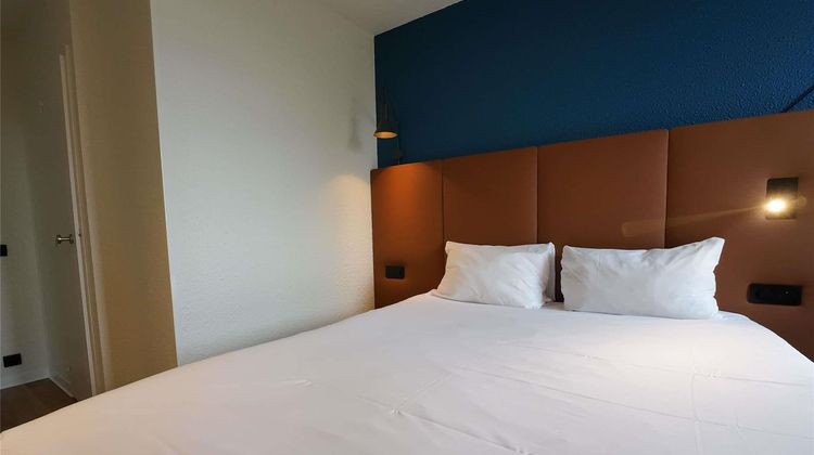 Ibis Lyon Est Bron Room
