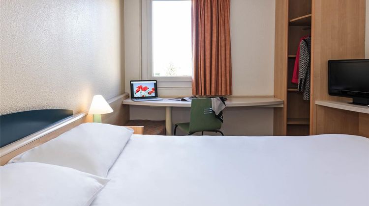Ibis Hotel Montbeliard Room