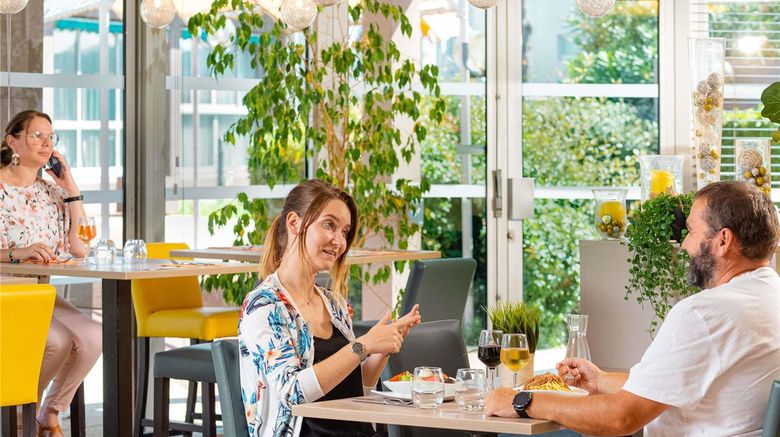 <b>Hotel Ibis Montelimar Nord Restaurant</b>. Images powered by <a href="https://iceportal.shijigroup.com/" title="IcePortal" target="_blank">IcePortal</a>.