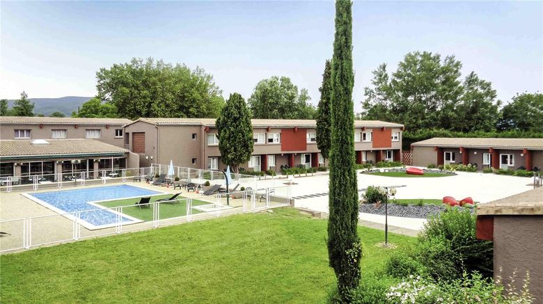 <b>Hotel Ibis Montelimar Nord Pool</b>. Images powered by <a href="https://iceportal.shijigroup.com/" title="IcePortal" target="_blank">IcePortal</a>.