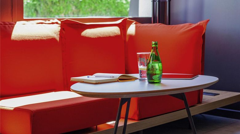 <b>Hotel Ibis Mulhouse Ile Napoleon Restaurant</b>. Images powered by <a href="https://iceportal.shijigroup.com/" title="IcePortal" target="_blank">IcePortal</a>.