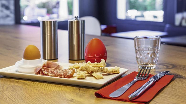 <b>Hotel Ibis Mulhouse Ile Napoleon Restaurant</b>. Images powered by <a href="https://iceportal.shijigroup.com/" title="IcePortal" target="_blank">IcePortal</a>.