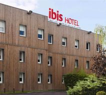 Ibis Hotel Nemours Exterior