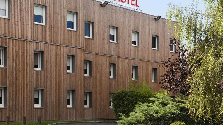 Ibis Hotel Nemours Exterior