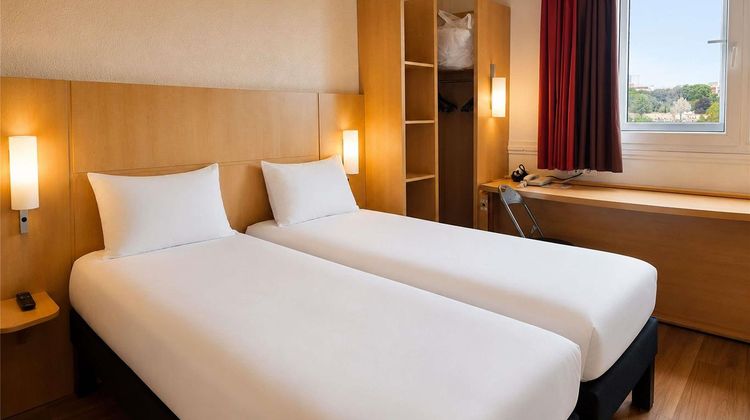 Ibis Paris Porte d'Italie Room