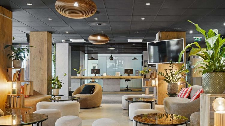 Hotel Ibis Paris Porte d'Orleans Exterior