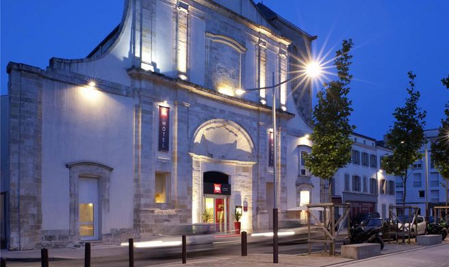 Ibis La Rochelle Vieux Port Exterior