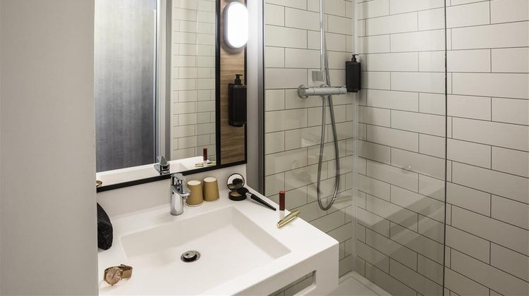 Ibis Hotel Strasbourg Centre Halles Room