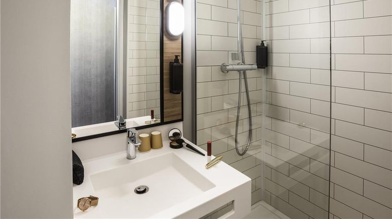 <b>Ibis Hotel Strasbourg Centre Halles Room</b>. Images powered by <a href="https://iceportal.shijigroup.com/" title="IcePortal" target="_blank">IcePortal</a>.