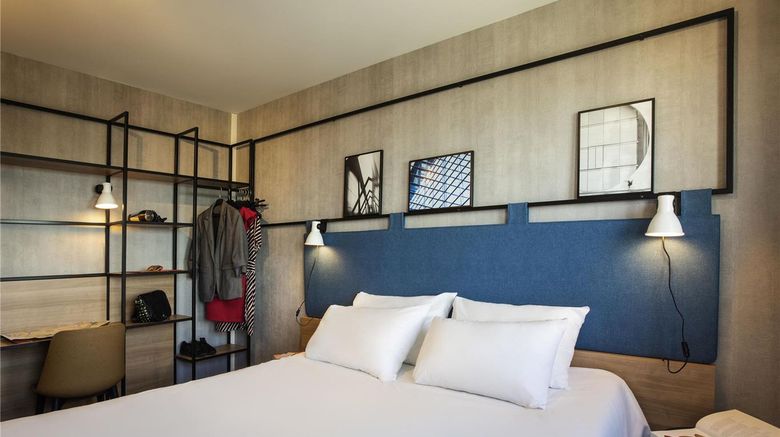 <b>Ibis Hotel Strasbourg Centre Halles Room</b>. Images powered by <a href="https://iceportal.shijigroup.com/" title="IcePortal" target="_blank">IcePortal</a>.