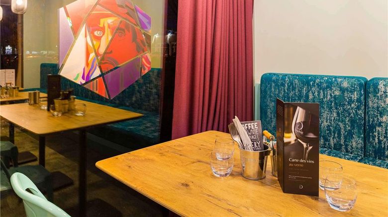 <b>Ibis Hotel Tours Sud Restaurant</b>. Images powered by <a href="https://iceportal.shijigroup.com/" title="IcePortal" target="_blank">IcePortal</a>.