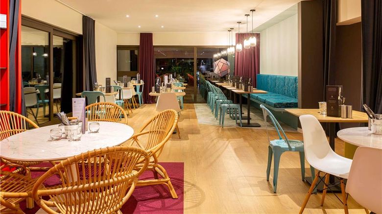 <b>Ibis Hotel Tours Sud Restaurant</b>. Images powered by <a href="https://iceportal.shijigroup.com/" title="IcePortal" target="_blank">IcePortal</a>.