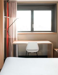 Ibis Hotel Valence Sud