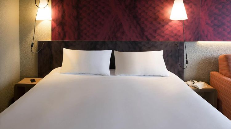Ibis Hotel Valence Sud Room