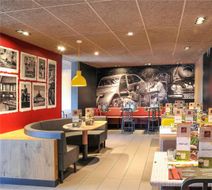 Ibis Hotel Villefranche sur Saone Exterior