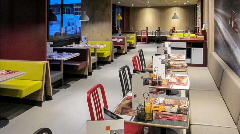 <b>Ibis Hotel Villefranche sur Saone Restaurant</b>. Images powered by <a href="https://iceportal.shijigroup.com/" title="IcePortal" target="_blank">IcePortal</a>.