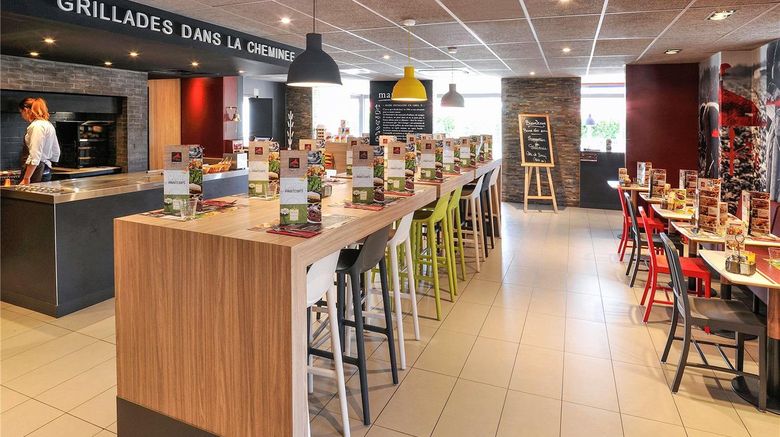 <b>Ibis Hotel Villefranche sur Saone Restaurant</b>. Images powered by <a href="https://iceportal.shijigroup.com/" title="IcePortal" target="_blank">IcePortal</a>.