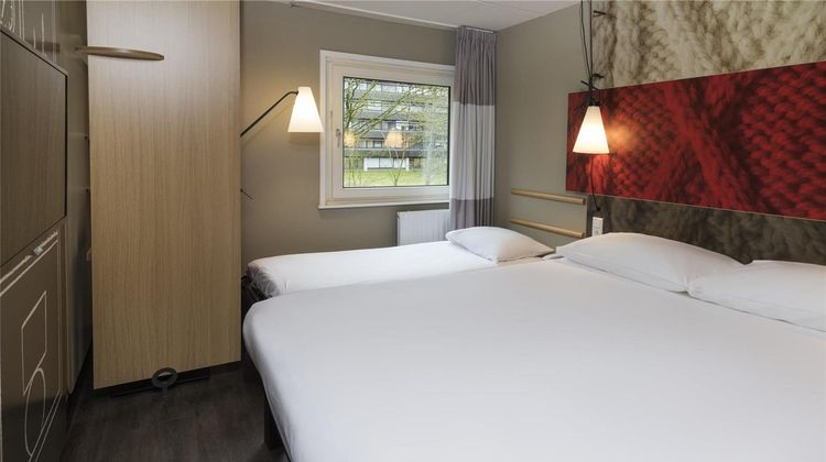 Ibis Hotel Tilburg Room