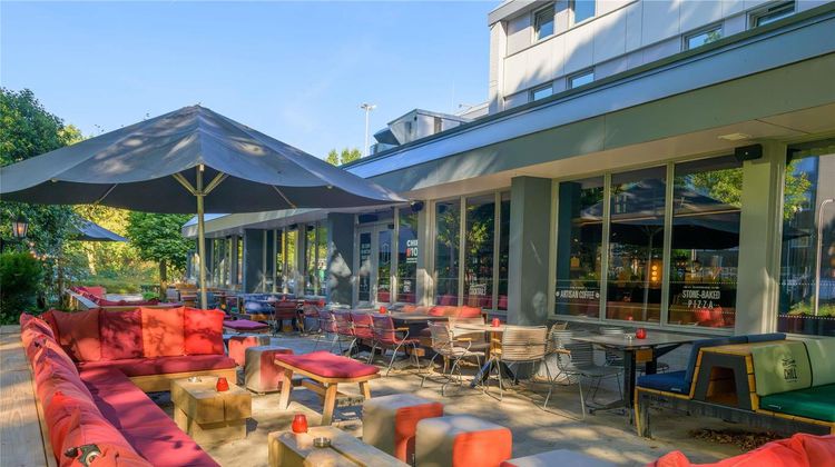 Ibis Hotel Tilburg Exterior