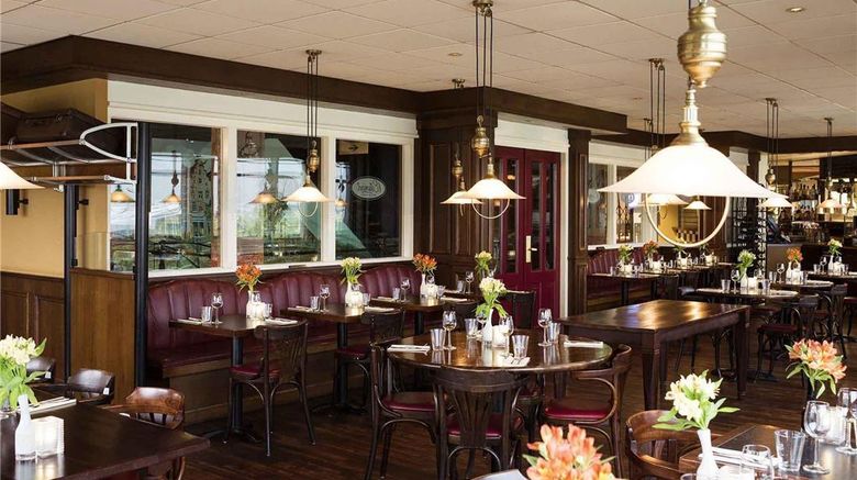 <b>Ibis Amsterdam Airport Hotel Restaurant</b>. Images powered by <a href="https://iceportal.shijigroup.com/" title="IcePortal" target="_blank">IcePortal</a>.