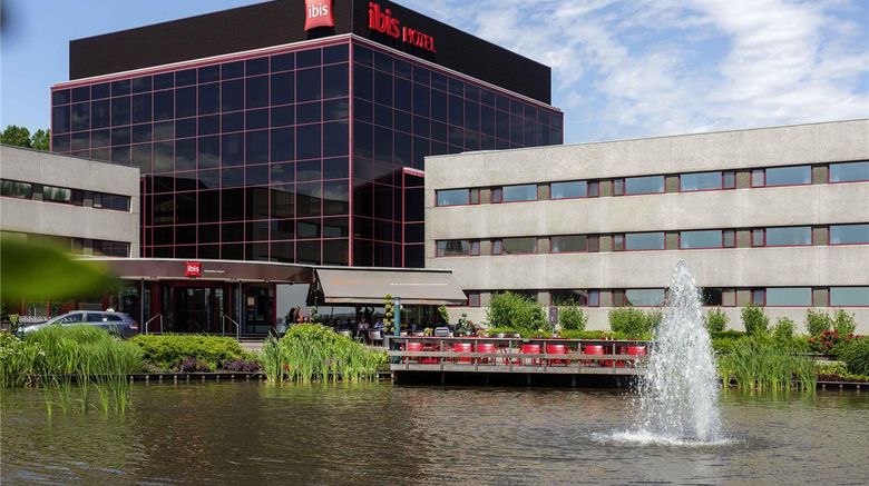 <b>Ibis Amsterdam Airport Hotel Exterior</b>. Images powered by <a href="https://iceportal.shijigroup.com/" title="IcePortal" target="_blank">IcePortal</a>.