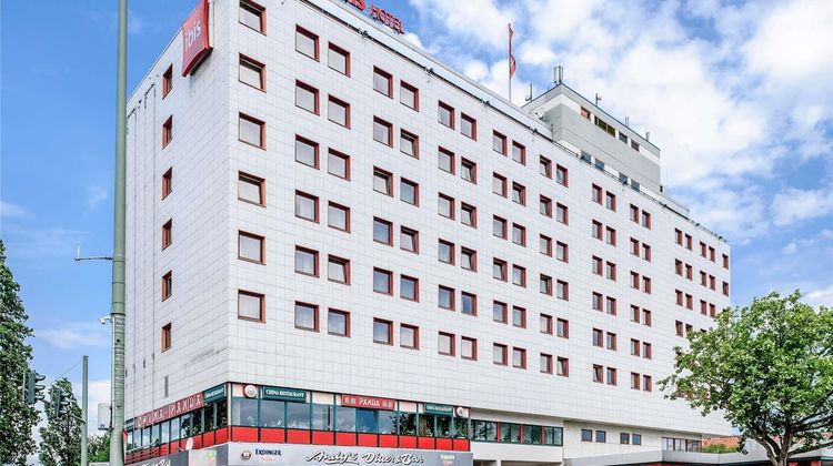 Ibis Berlin Messe Hotel Exterior