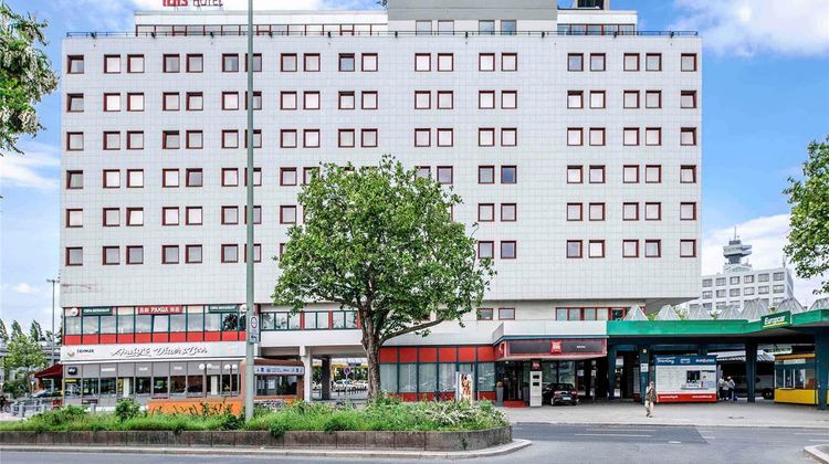 Ibis Berlin Messe Hotel Exterior