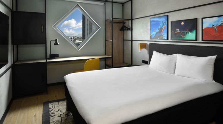 Ibis Styles Abidjan Marcory Room