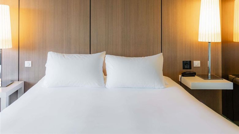 <b>Pullman Bordeaux LAC Room</b>. Images powered by <a href="https://iceportal.shijigroup.com/" title="IcePortal" target="_blank">IcePortal</a>.