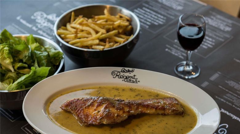 <b>Ibis Hotel Tours Nord Restaurant</b>. Images powered by <a href="https://iceportal.shijigroup.com/" title="IcePortal" target="_blank">IcePortal</a>.