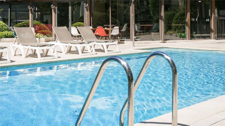 Hotel Ibis Avignon Sud Pool
