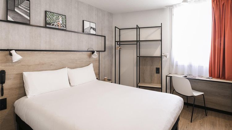 Hotel Ibis Avignon Sud Room